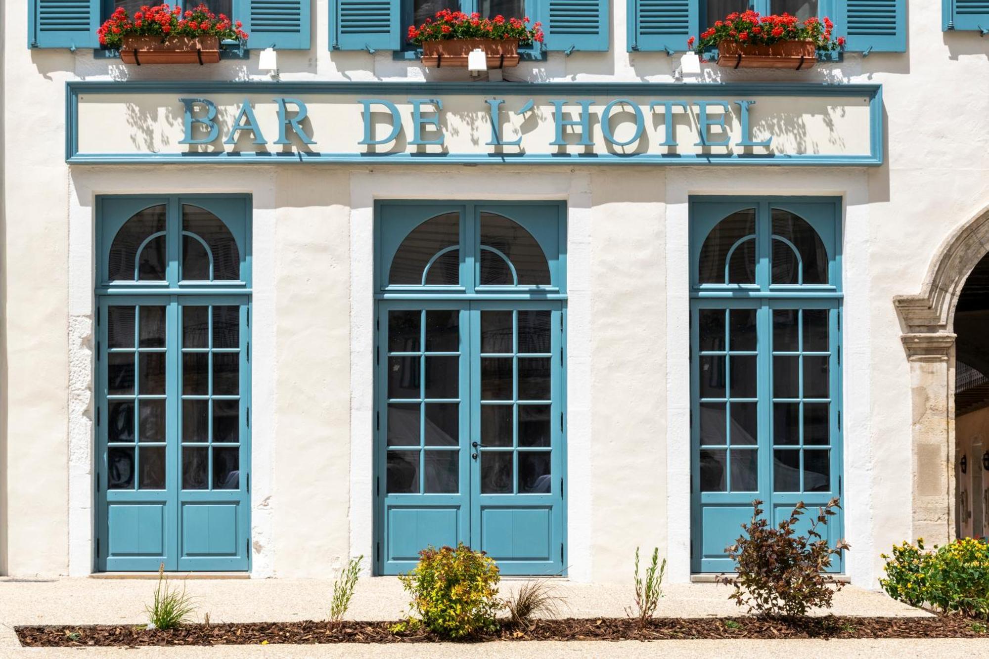 Hotel De La Poste Avallon Zewnętrze zdjęcie